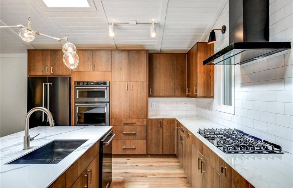 DUNWOODY RESIDENCE