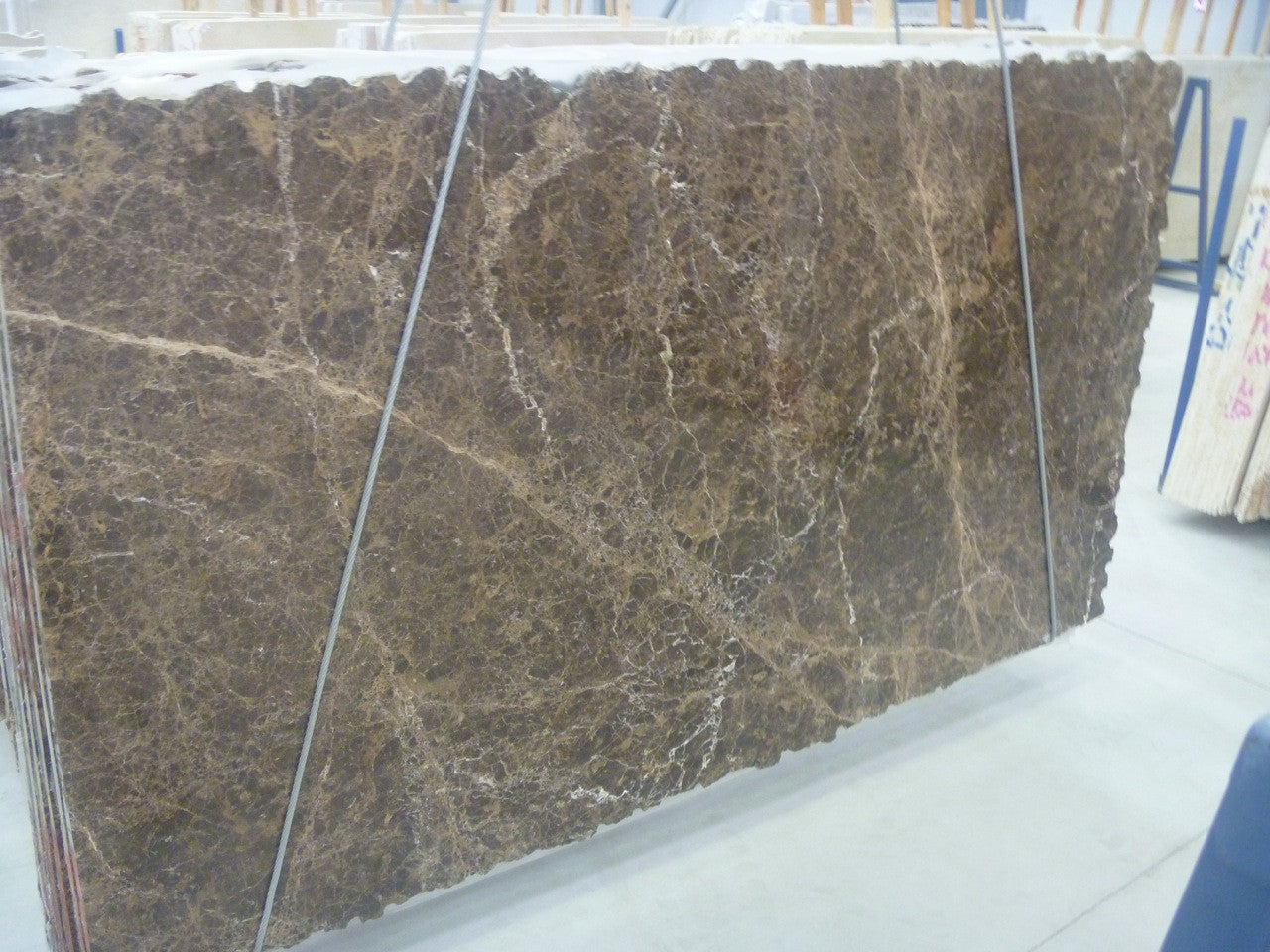 MARRON EMPERADOR DARK MARBLE POLISHED 2 CM