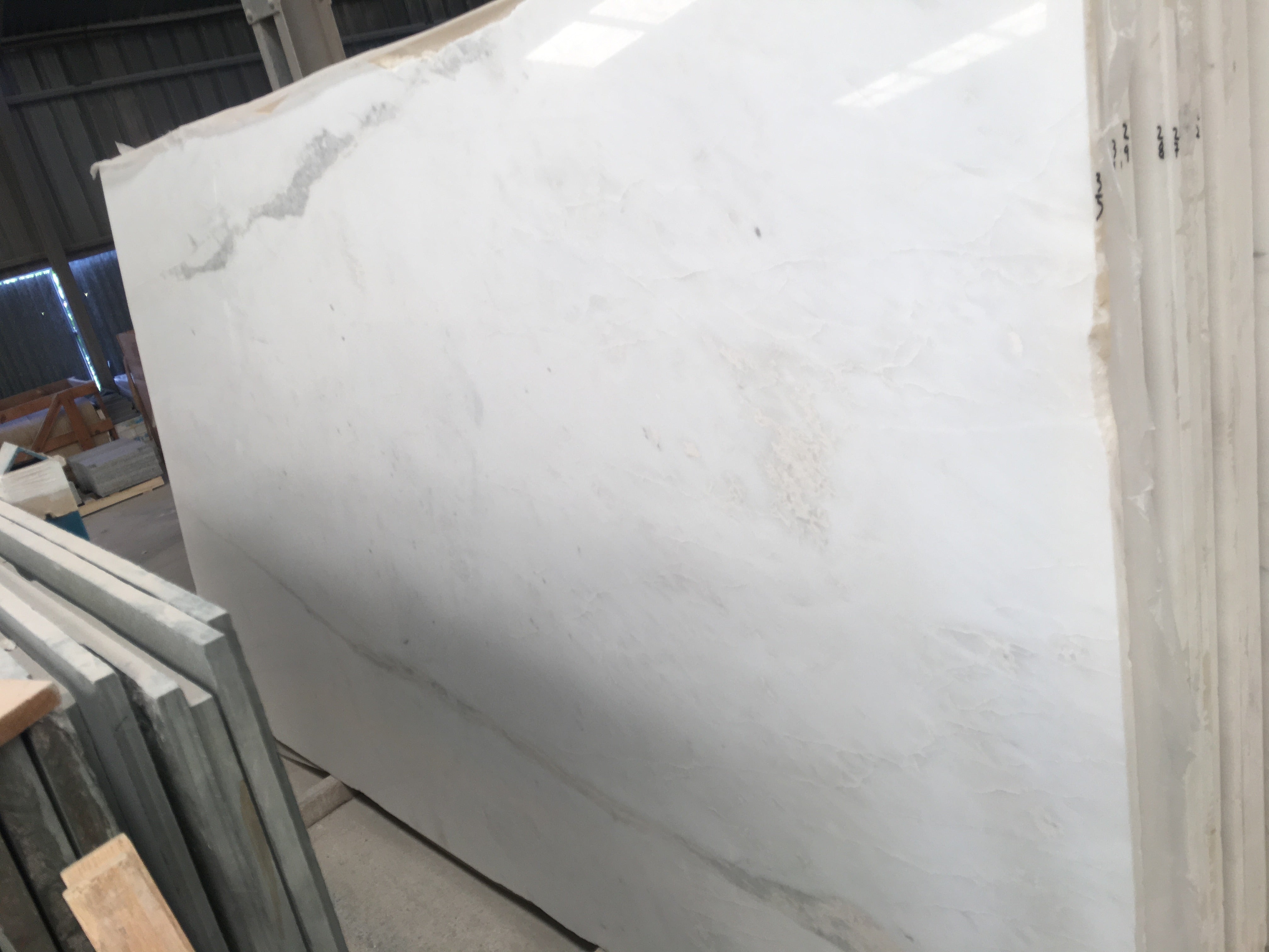 MYSTERY WHITE MARBLE POLISHED 3 CM 151073