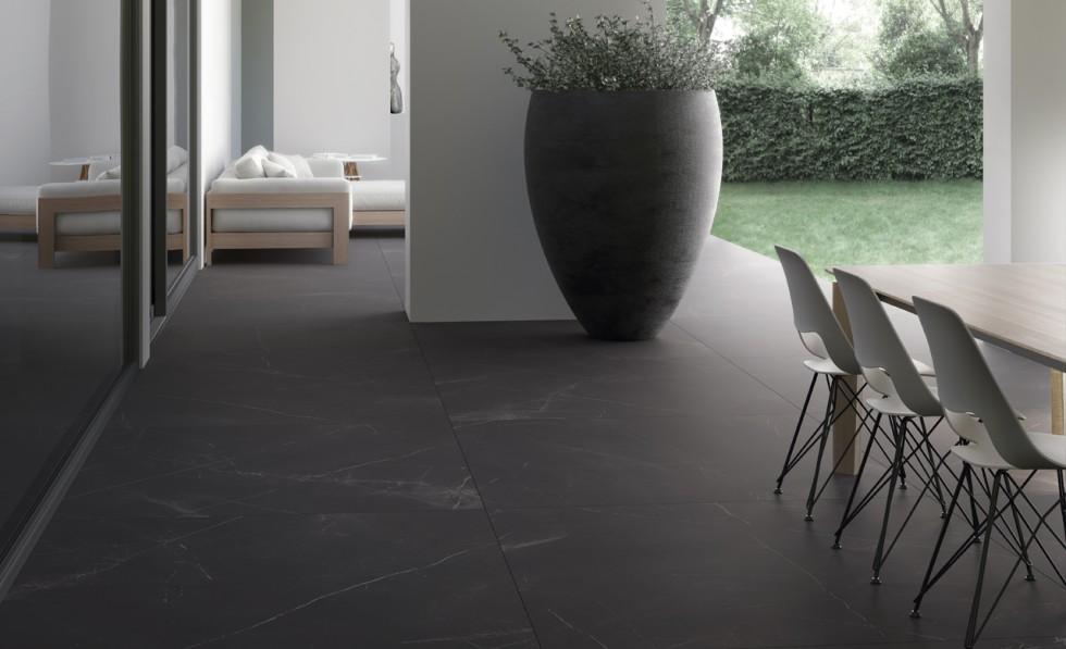 STORM BLACK